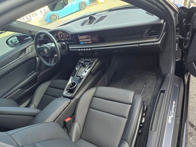 2025 Porsche 911 Carrera
