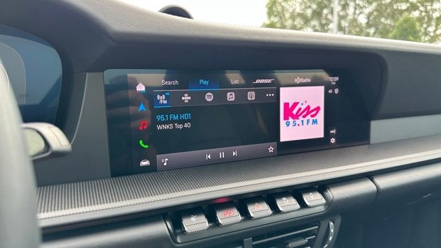 2025 Porsche 911 Carrera