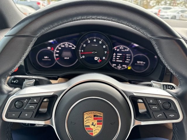 2023 Porsche Cayenne Base