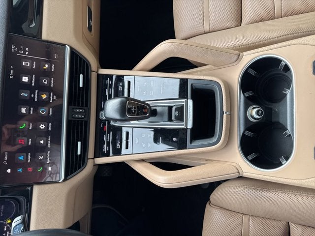 2023 Porsche Cayenne Base