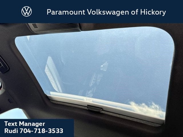 2025 Volkswagen Golf GTI SE