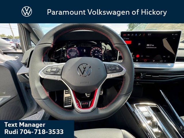 2025 Volkswagen Golf GTI SE