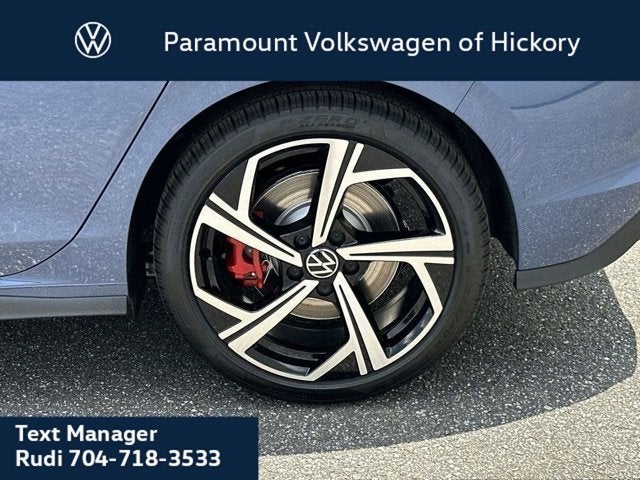 2025 Volkswagen Golf GTI SE