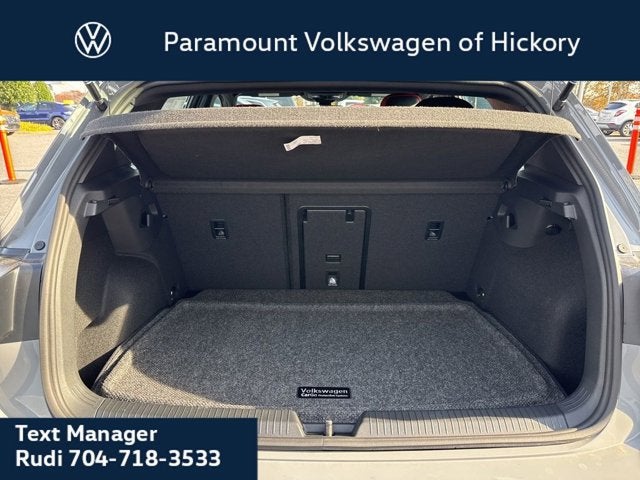 2026 Volkswagen Golf GTI Autobahn