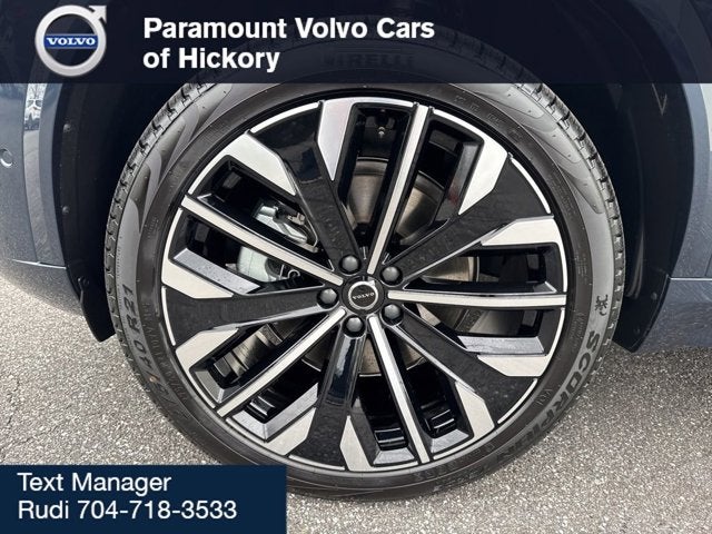 2026 Volvo XC90 Ultra Dark Theme