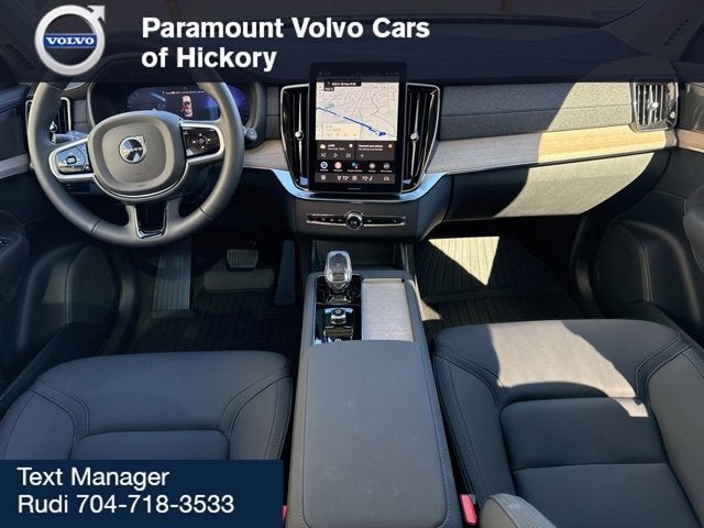 2026 Volvo XC90 Plus