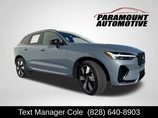 2024 Volvo XC60 Recharge Plug-In Hybrid Plus Dark Theme