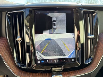 2024 Volvo XC60 Recharge Plug-In Hybrid Plus Dark Theme