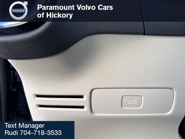 2026 Volvo XC40 Plus