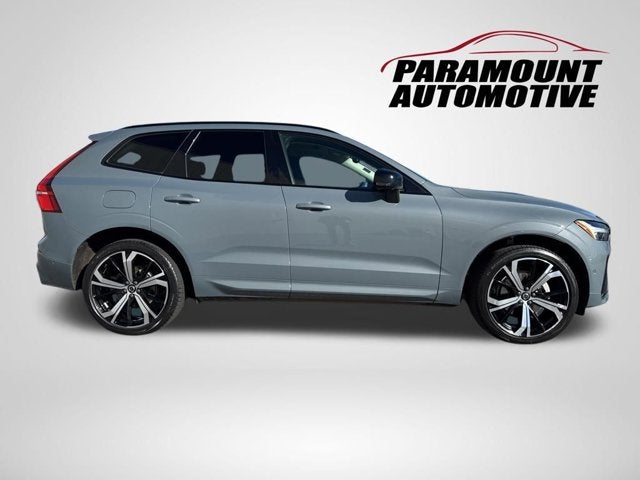 2023 Volvo XC60 Ultimate Dark Theme
