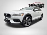 2025 Volvo V60 Cross Country Plus