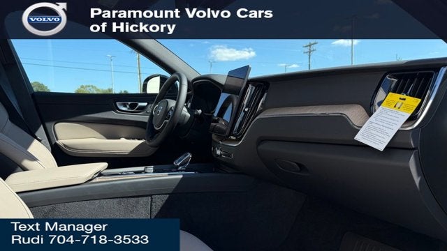 2026 Volvo XC60 Plus