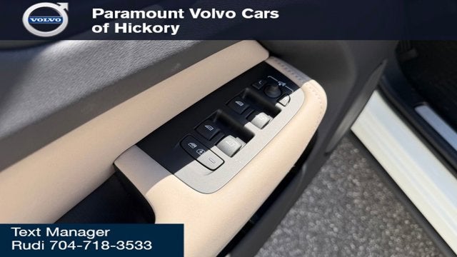 2026 Volvo XC60 Plus