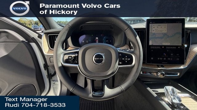 2026 Volvo XC60 Plus