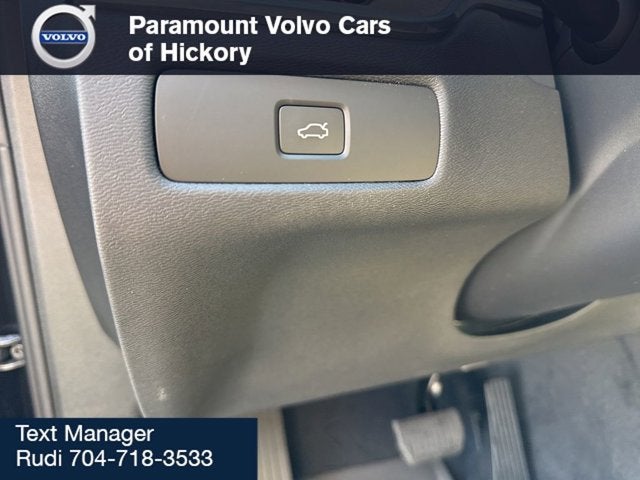 2026 Volvo XC60 Core