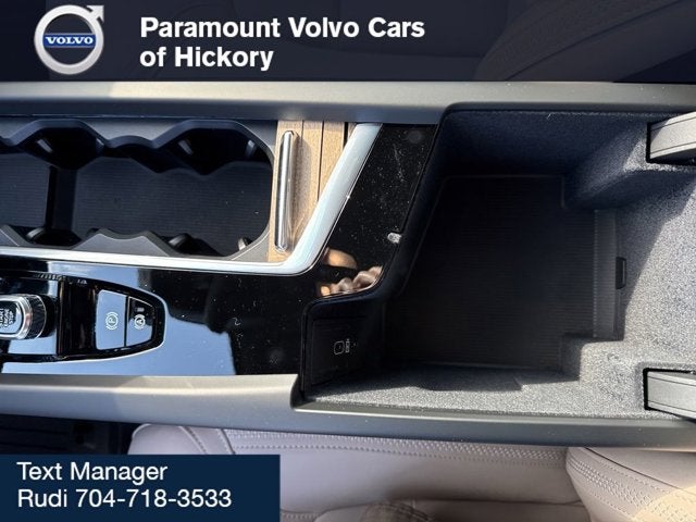 2026 Volvo XC60 Core