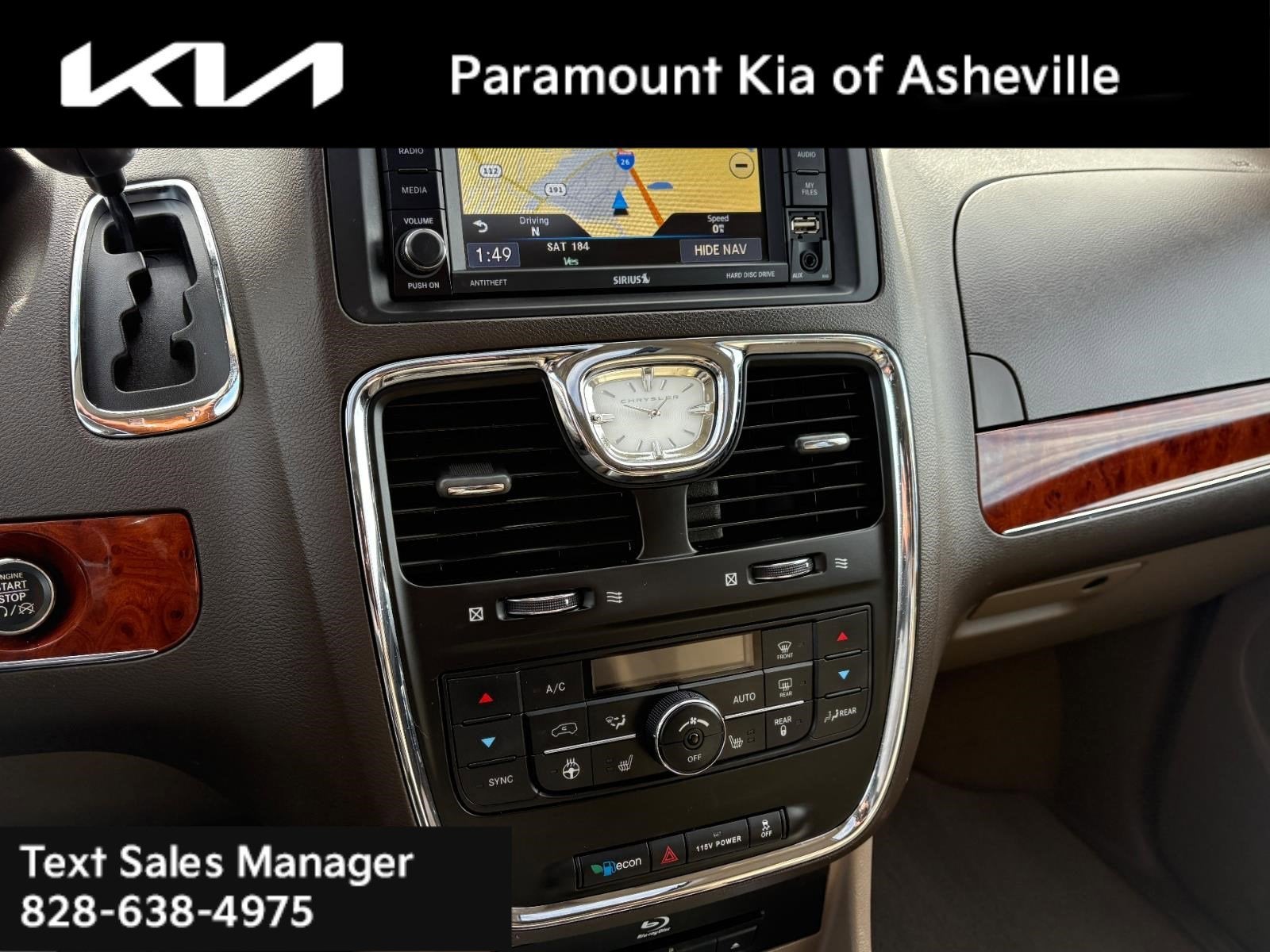 2013 Chrysler Town & Country Limited