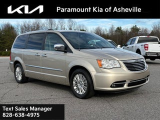 2013 Chrysler Town &amp; Country Limited