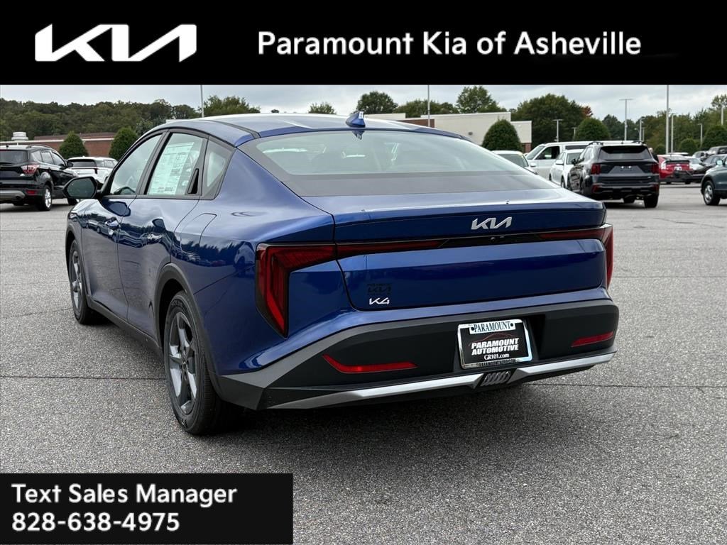 2025 Kia K4 LXS