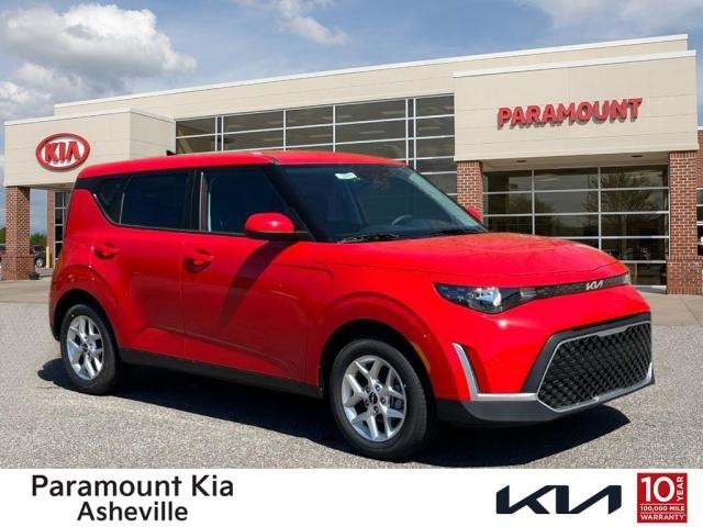 2024 Kia Soul LX in Hickory , NC - Paramount Automotive