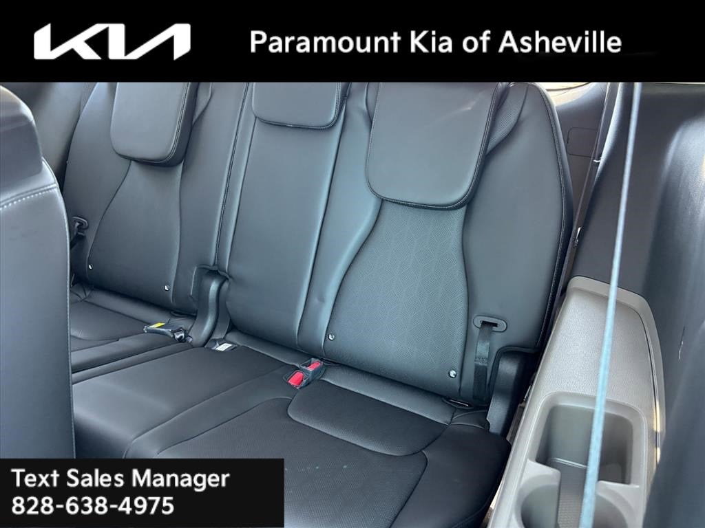 2026 Kia Carnival SX