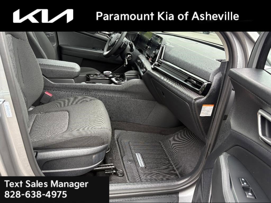 2025 Kia Sportage Hybrid LX