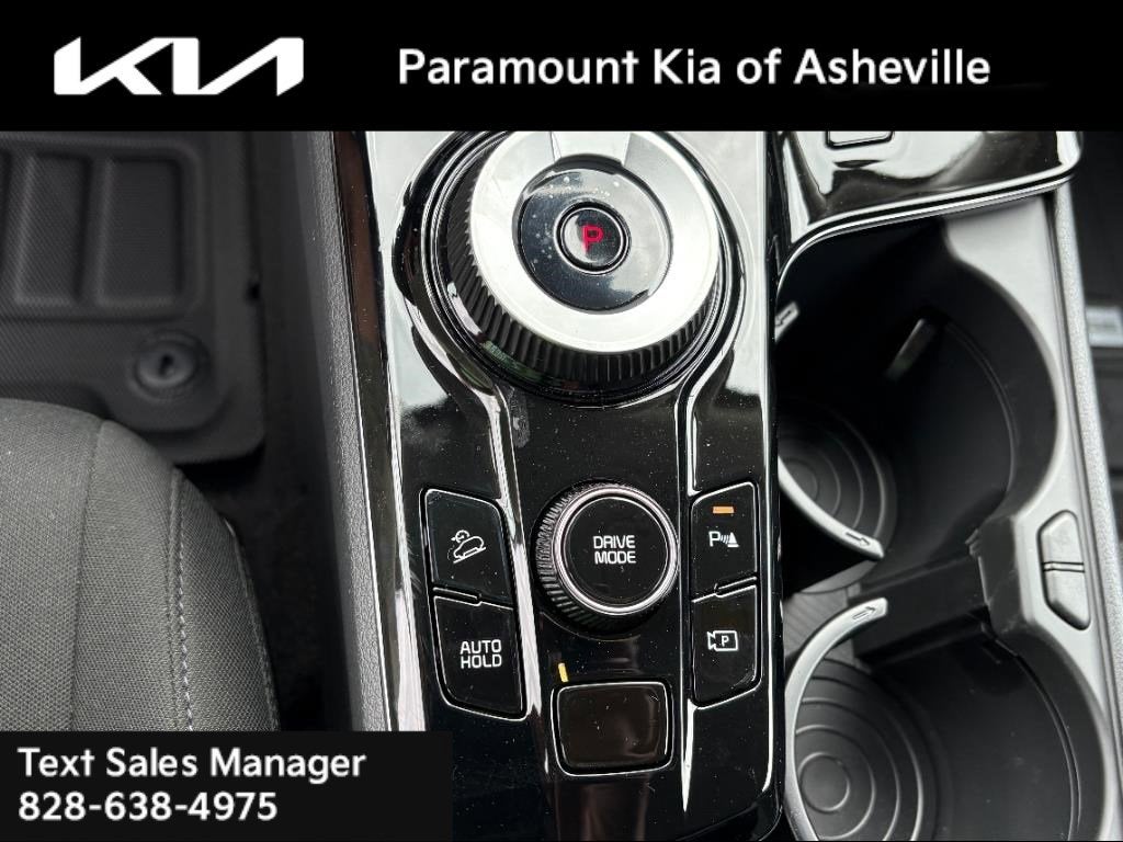 2025 Kia Sportage Hybrid LX