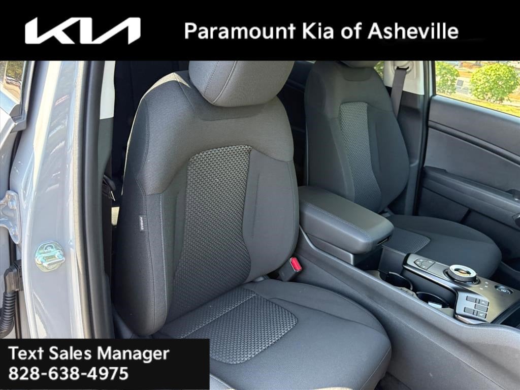 2026 Kia Sportage Hybrid S