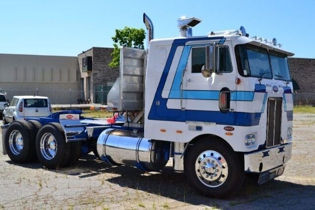 1972 PETERBILT 325M Base