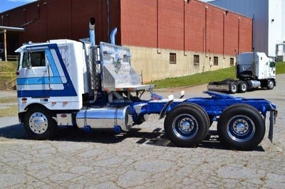 1972 PETERBILT 325M Base